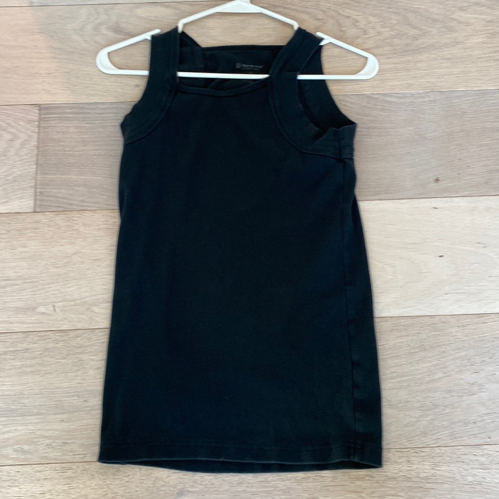 Black muscle tank top from Amazon - size medium